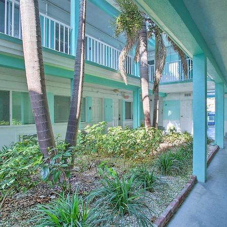 סיינט פיט ביץ' Tropical Pass-A-Grille Gem With Direct Beach Access! מראה חיצוני תמונה